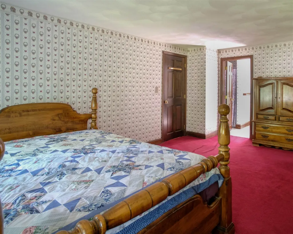 224 Oak Ridge Road Plaistow NH 03865