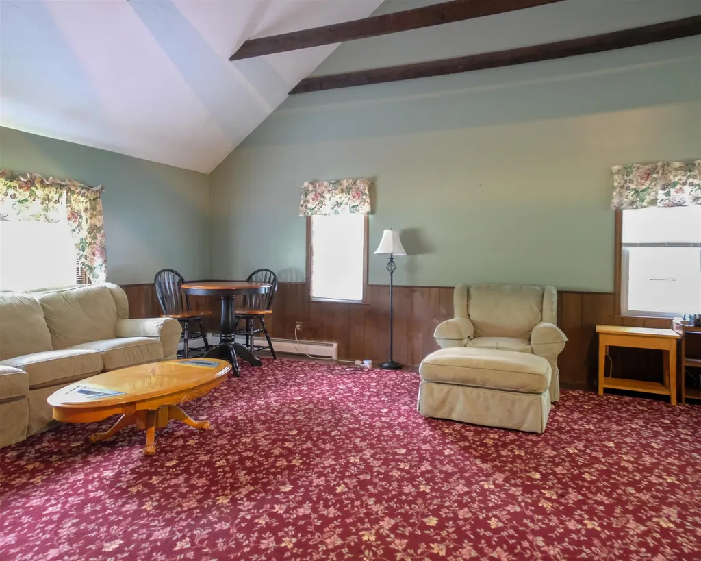 224 Oak Ridge Road Plaistow NH 03865