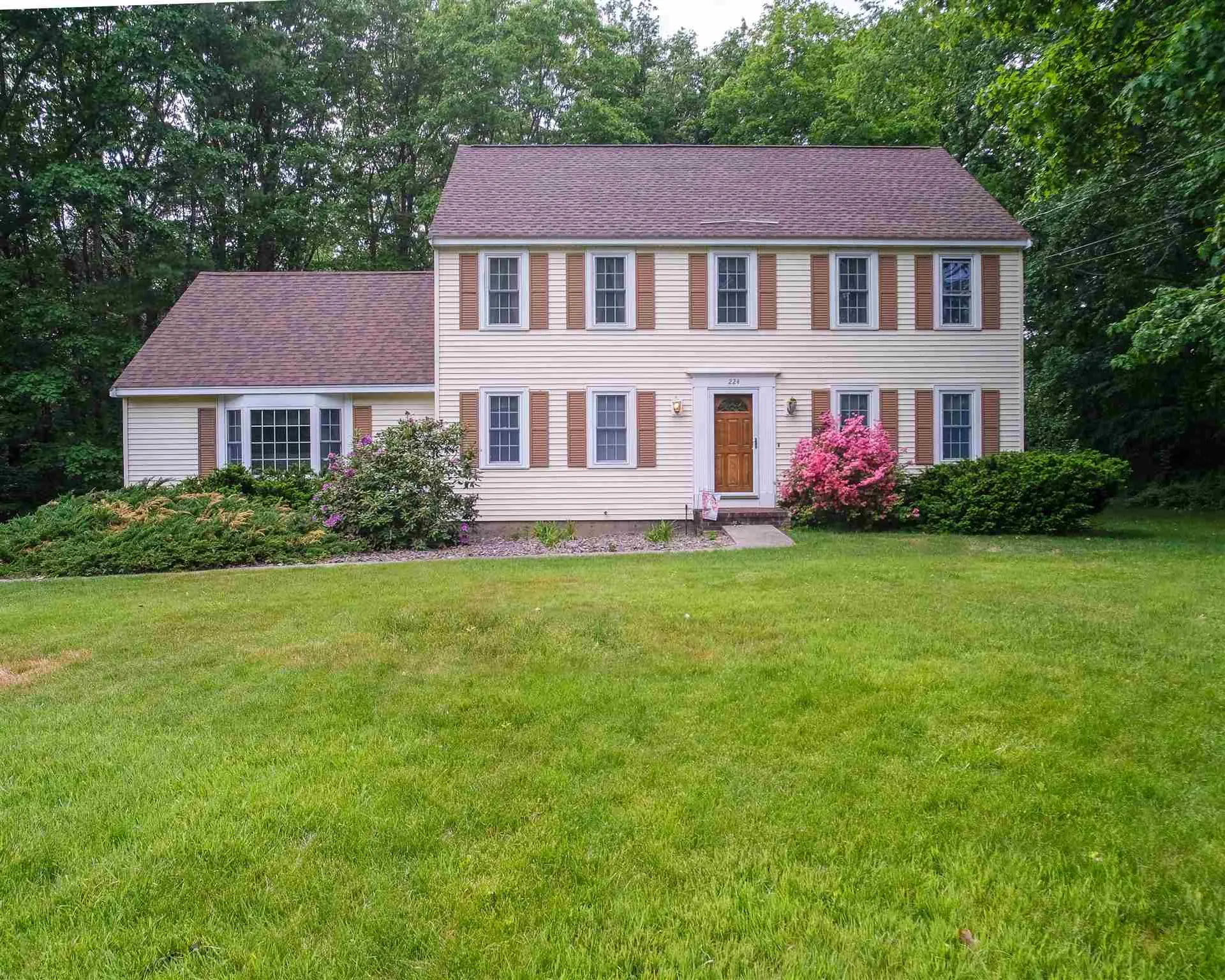 224 Oak Ridge Road Plaistow NH 03865