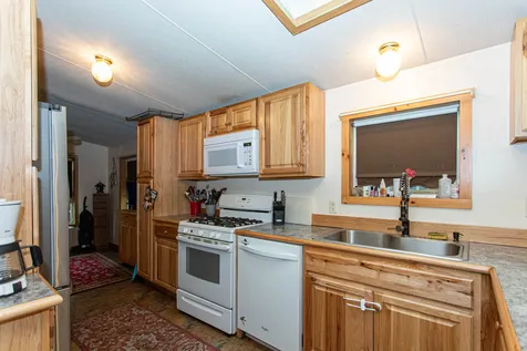 24 Fullam Circle Allenstown NH 03275