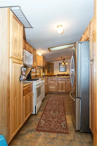 24 Fullam Circle Allenstown NH 03275