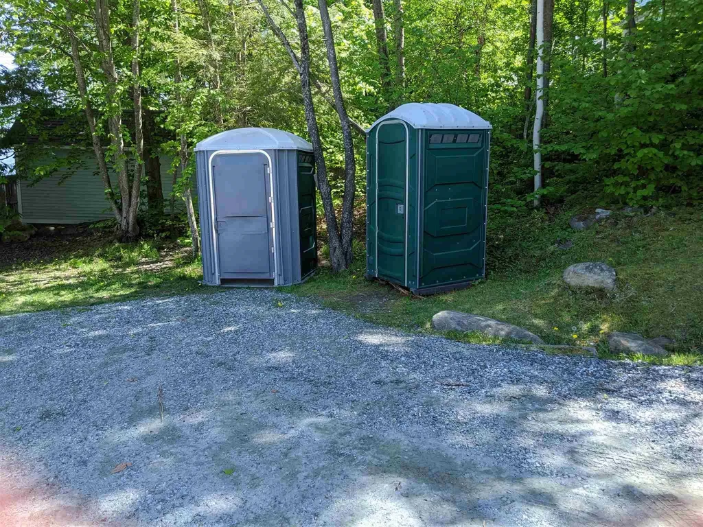 73 Castle Lane/west Shore Road Bristol NH 03222
