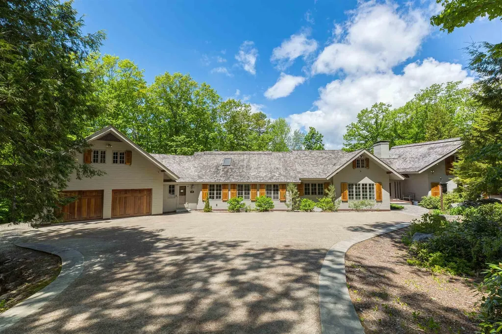 19 Waterlot Road Sunapee NH 03782