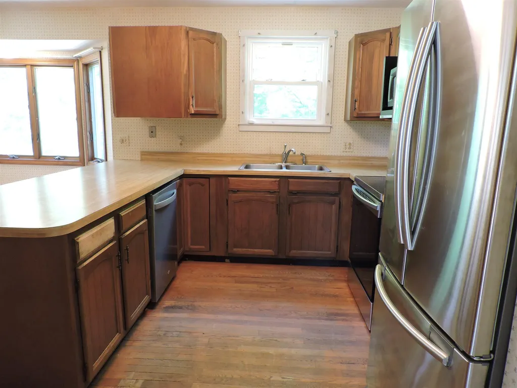 26 Bassy Street Lebanon NH 03766