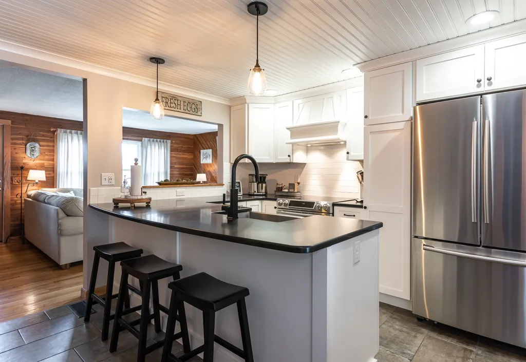 17 Hilton Drive Merrimack NH 03054