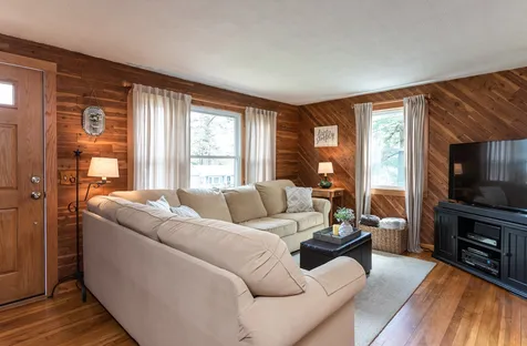 17 Hilton Drive Merrimack NH 03054