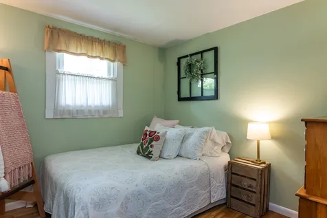 17 Hilton Drive Merrimack NH 03054