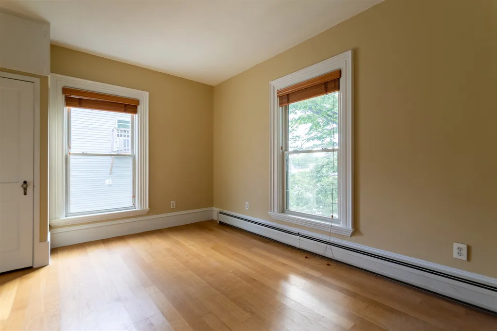 112 Cass Street Portsmouth NH 03801