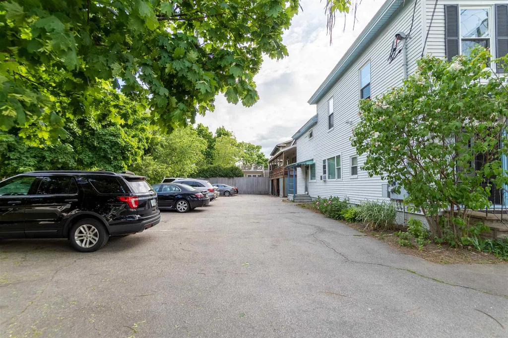 112 Cass Street Portsmouth NH 03801