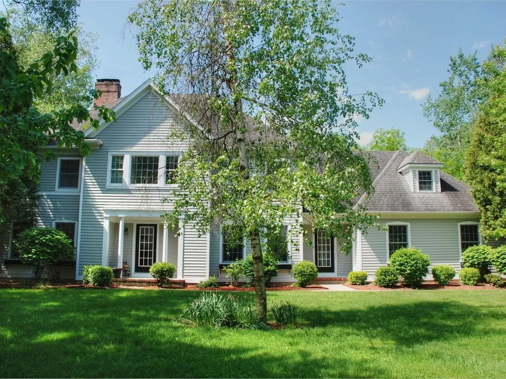 160 Yacht Haven Drive Shelburne VT 05482