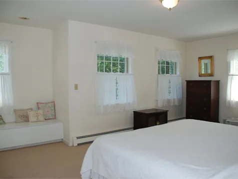 160 Yacht Haven Drive Shelburne VT 05482