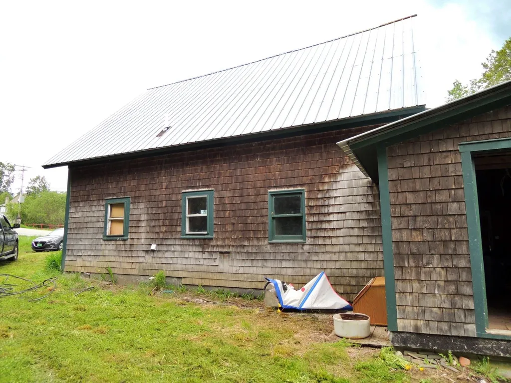 837 Evansville Road Brownington VT 05860