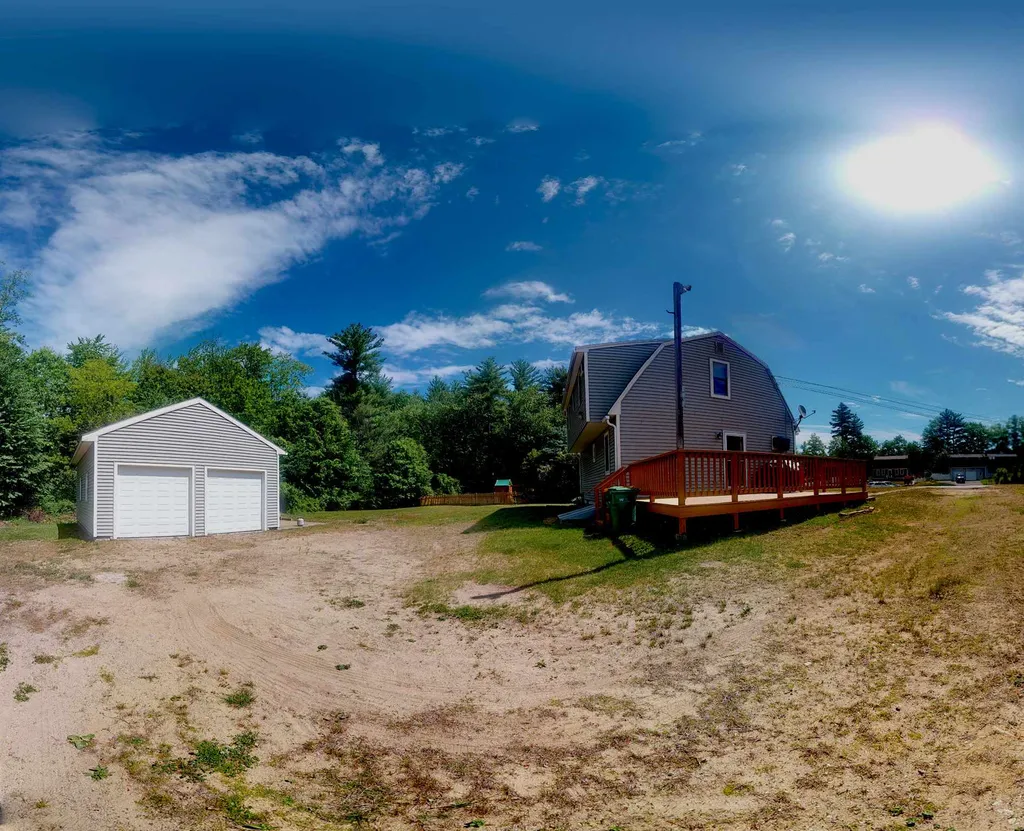 8 Weeping Willow Drive Rochester NH 03867