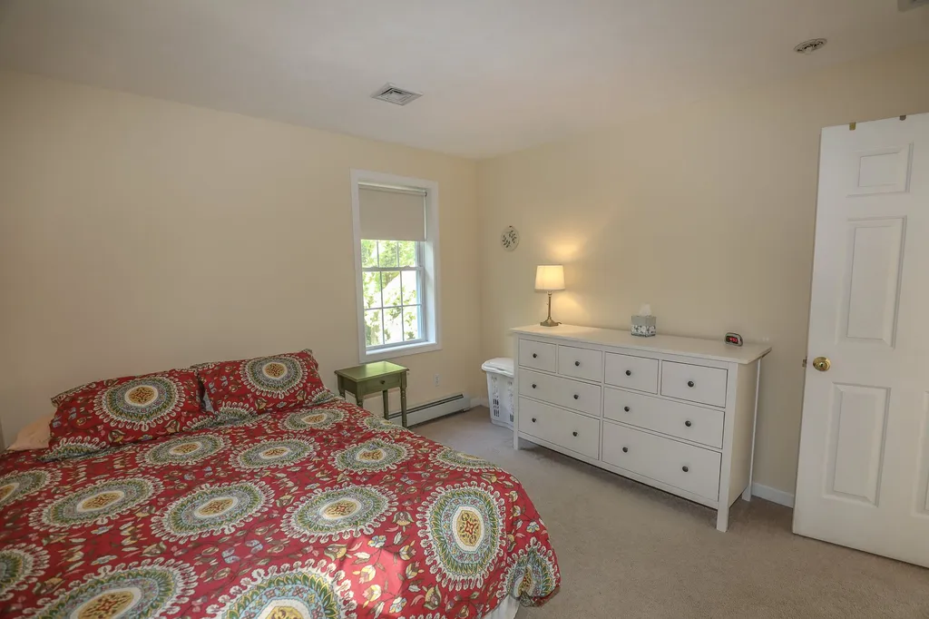 12 Vahey Drive Brentwood NH 03833