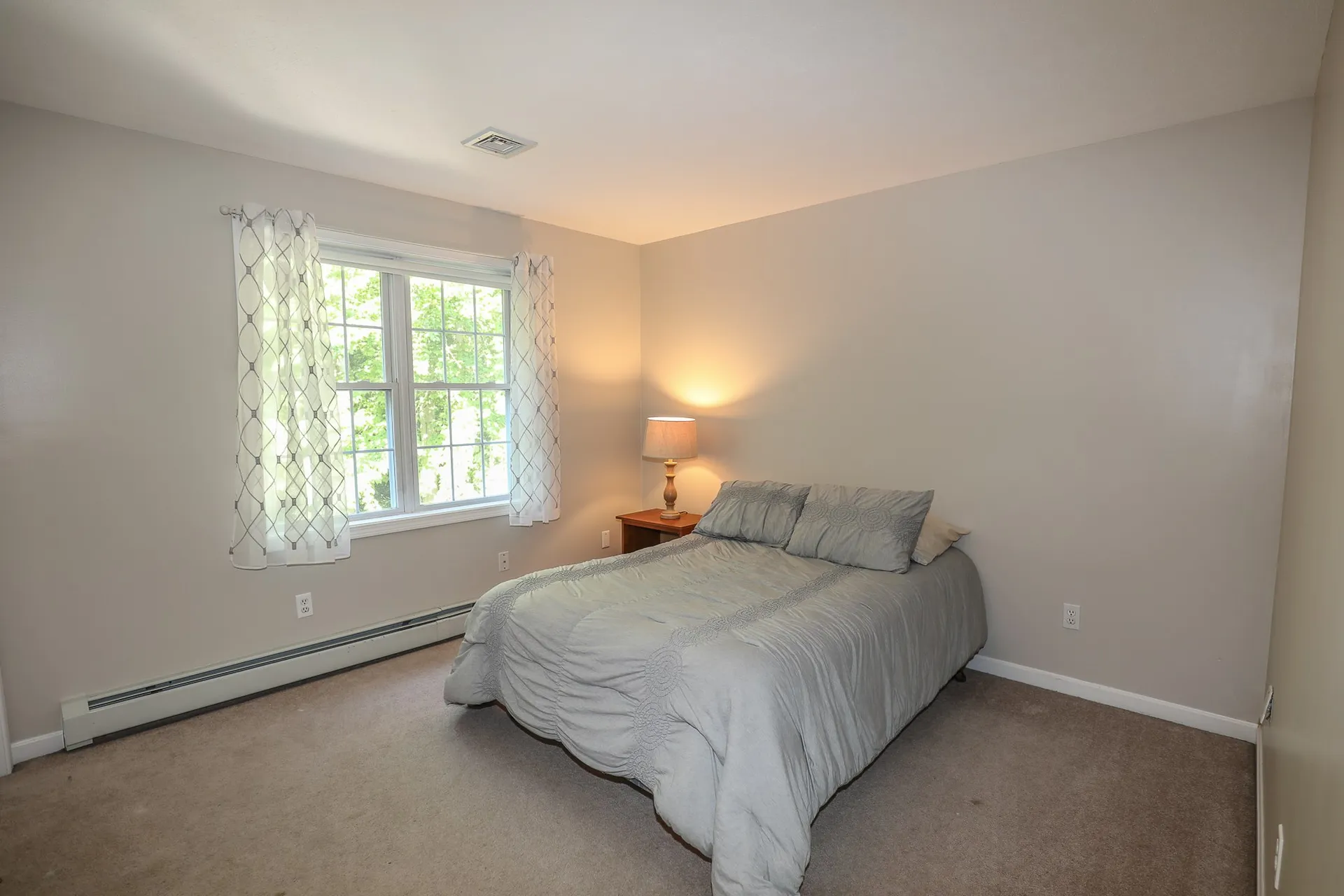 12 Vahey Drive Brentwood NH 03833