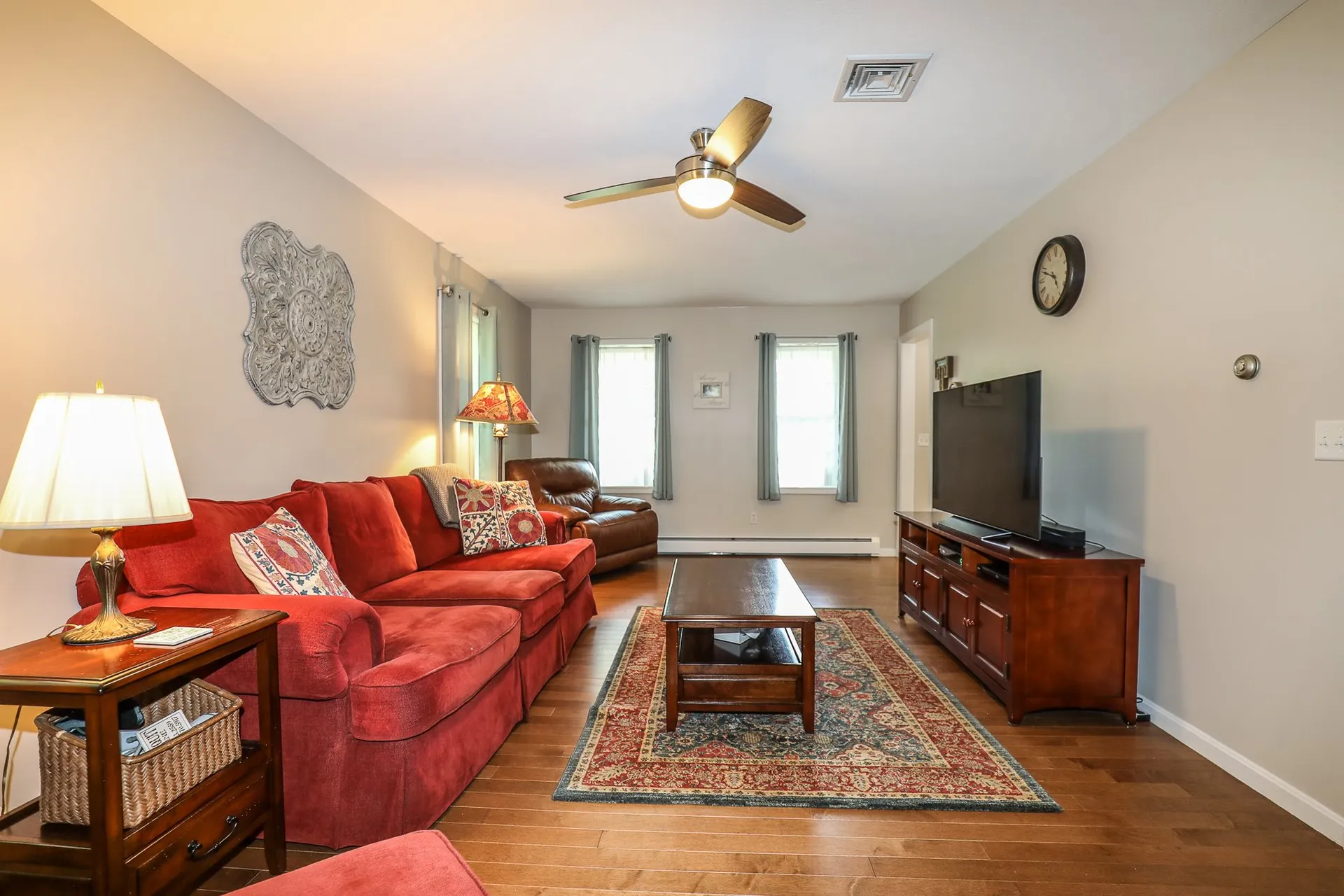 12 Vahey Drive Brentwood NH 03833