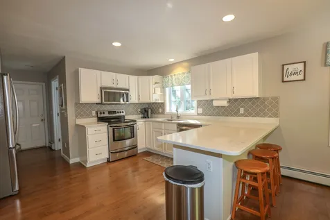 12 Vahey Drive Brentwood NH 03833