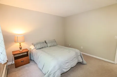 12 Vahey Drive Brentwood NH 03833