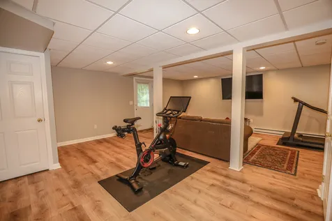 12 Vahey Drive Brentwood NH 03833