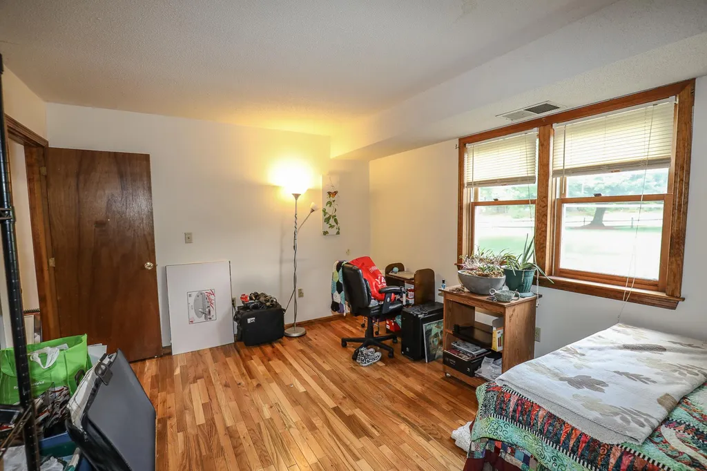 5 Blackstone Drive Nashua NH 03063