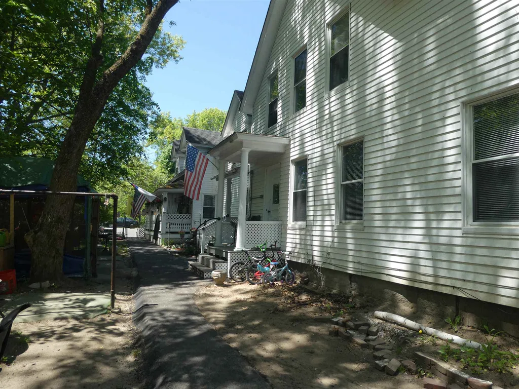 535 Douglas Street Manchester NH 03102