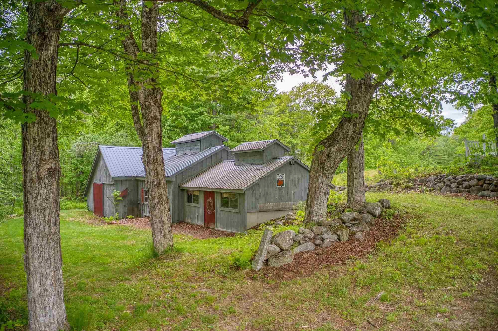 30 Cass Mill Road Hill NH 03243-3322