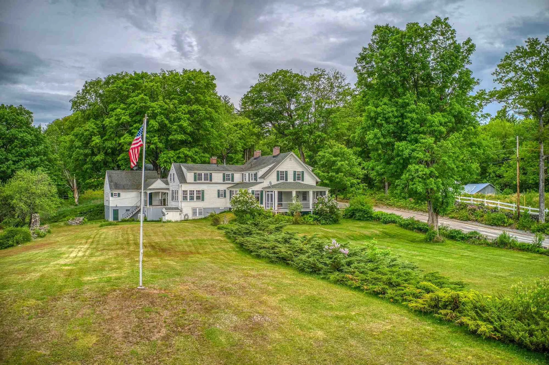 30 Cass Mill Road Hill NH 03243-3322