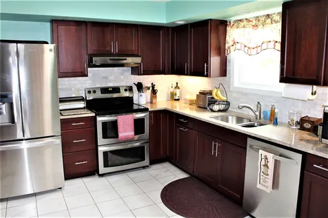 32 Ponderosa Drive Colchester VT 05446