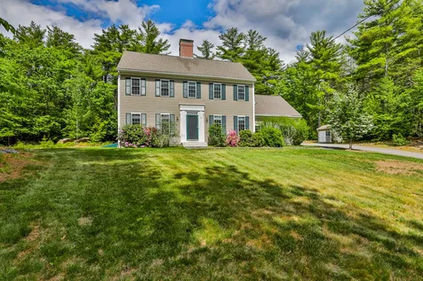 30 Greystone Place Milford NH 03055