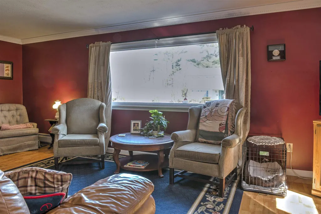 12 Salisbury Road Keene NH 03431