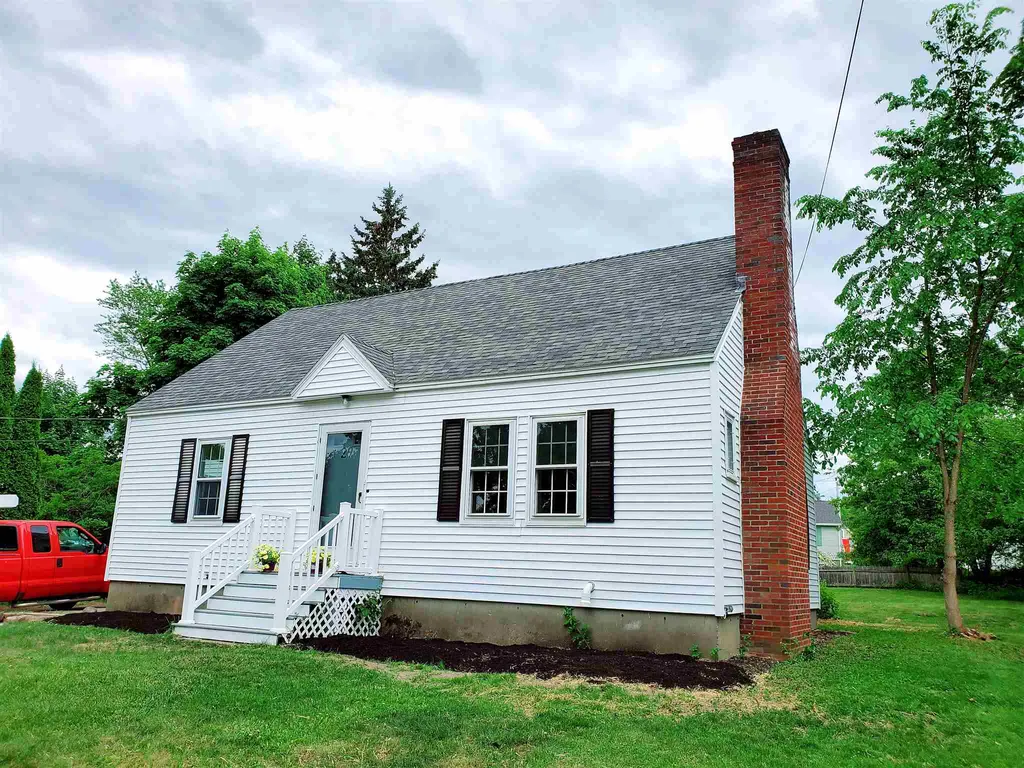29 Tougas Avenue Manchester NH 03109
