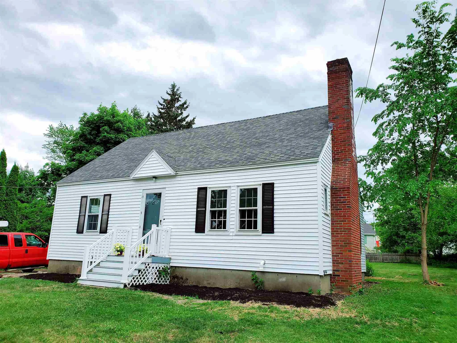 29 Tougas Avenue Manchester NH 03109