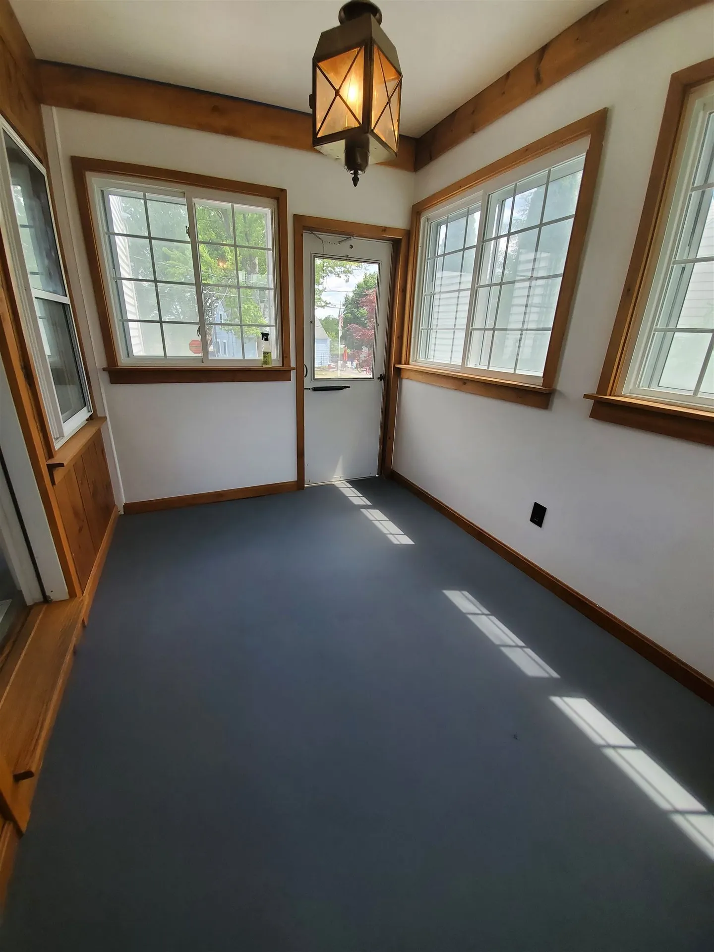 29 Tougas Avenue Manchester NH 03109