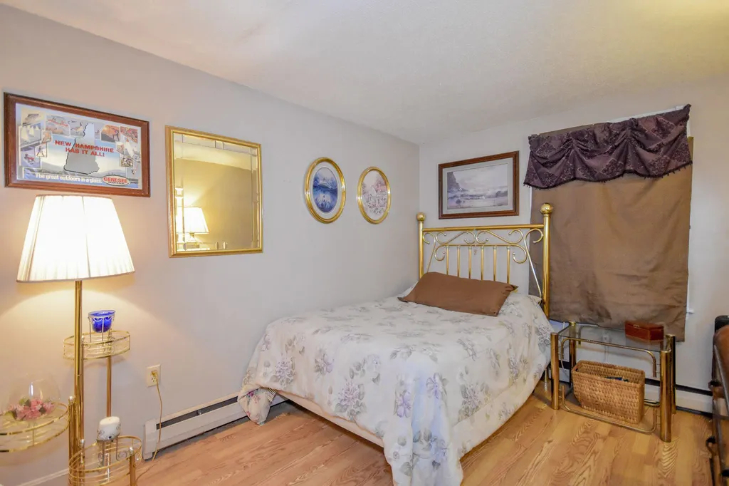 7 Penny Lane Dover NH 03820