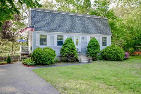 7 Penny Lane Dover NH 03820