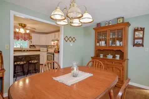 7 Penny Lane Dover NH 03820