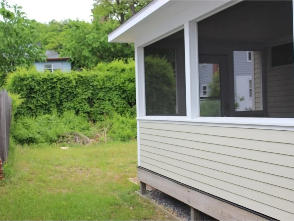 1062 North Avenue Burlington VT 05401
