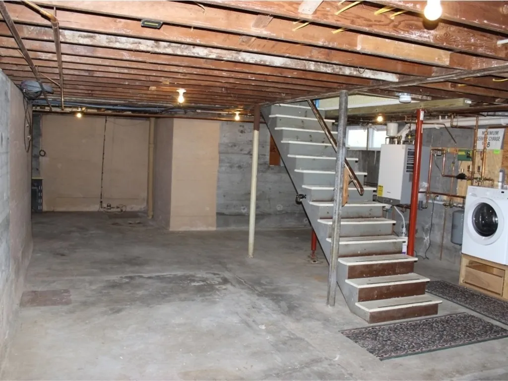 1062 North Avenue Burlington VT 05401