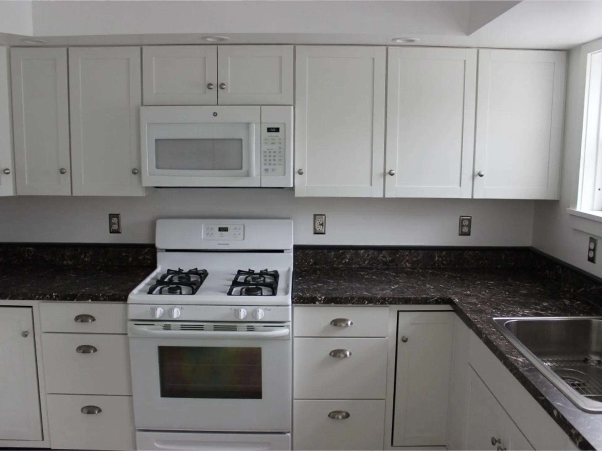 1062 North Avenue Burlington VT 05401