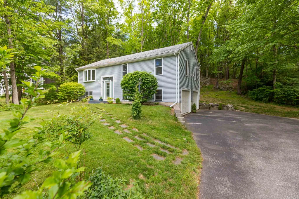 22 Huckins Drive Newmarket NH 03857