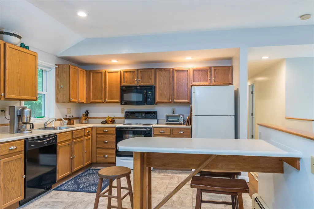 22 Huckins Drive Newmarket NH 03857