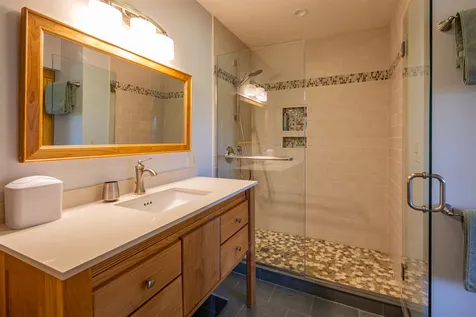 52 Waterview Road Colchester VT 05446