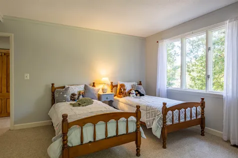 52 Waterview Road Colchester VT 05446