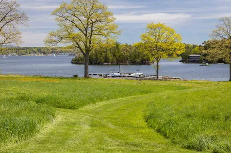 52 Waterview Road Colchester VT 05446