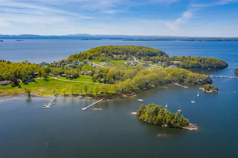 52 Waterview Road Colchester VT 05446