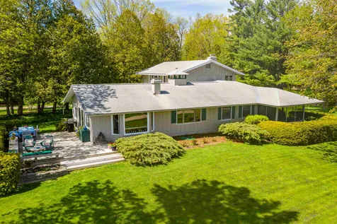 52 Waterview Road Colchester VT 05446