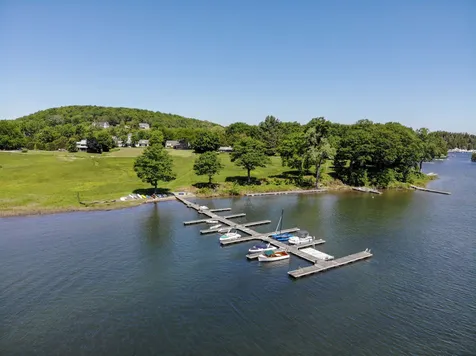 52 Waterview Road Colchester VT 05446