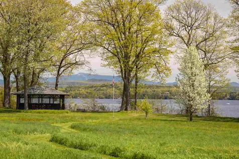 52 Waterview Road Colchester VT 05446