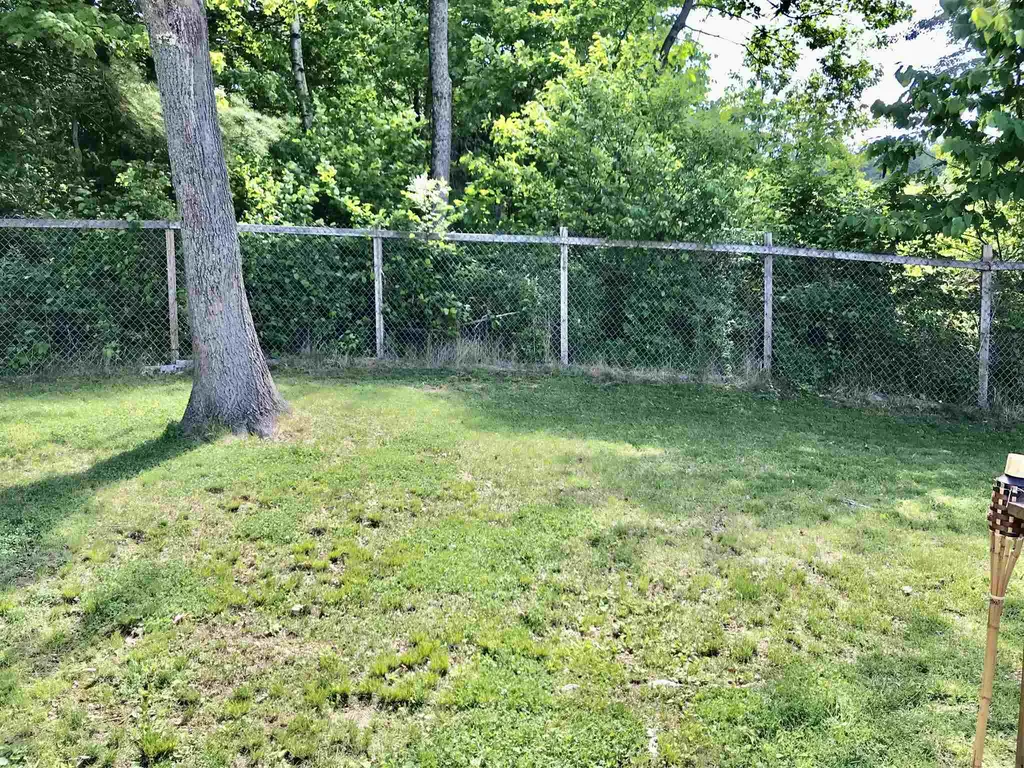 19 Bellic Street Claremont NH 03743
