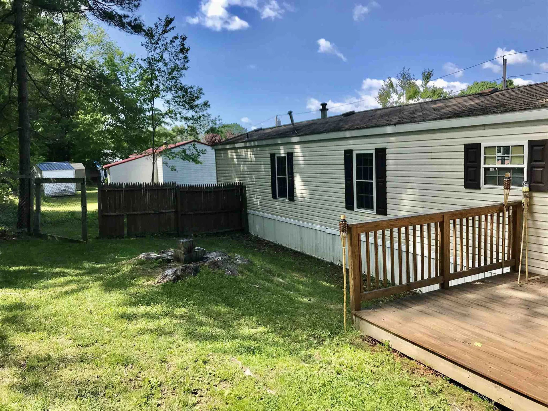 19 Bellic Street Claremont NH 03743